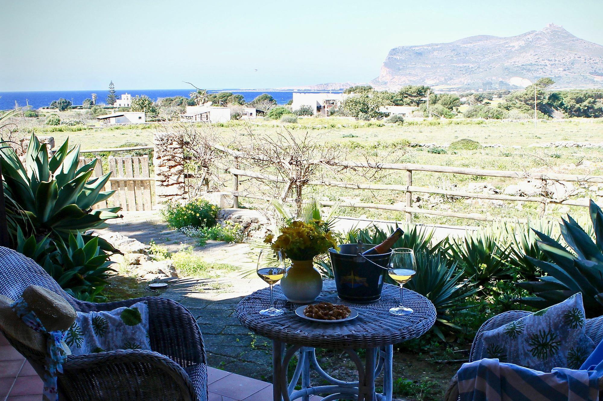 Il Giardino Delle Aloe Pensionat Favignana Eksteriør billede